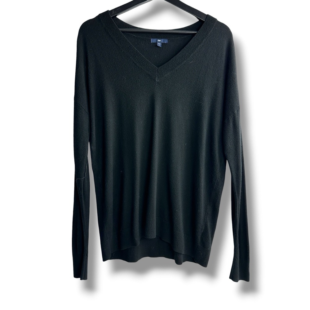 Gap V-Neck Sweater Womens Small Black Viscose Blend Drop Shoulder Ribbed Trim